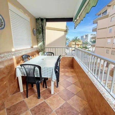 En Playa De Tavernes Apartmán *